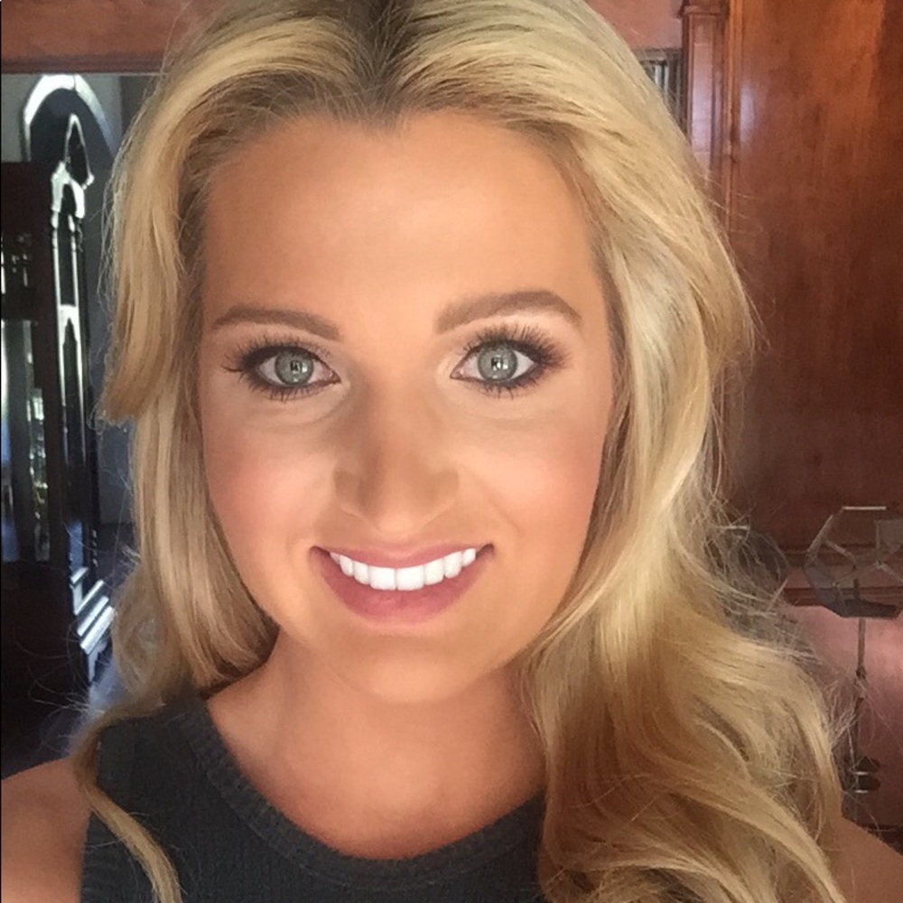 Meet your Posher, Erin